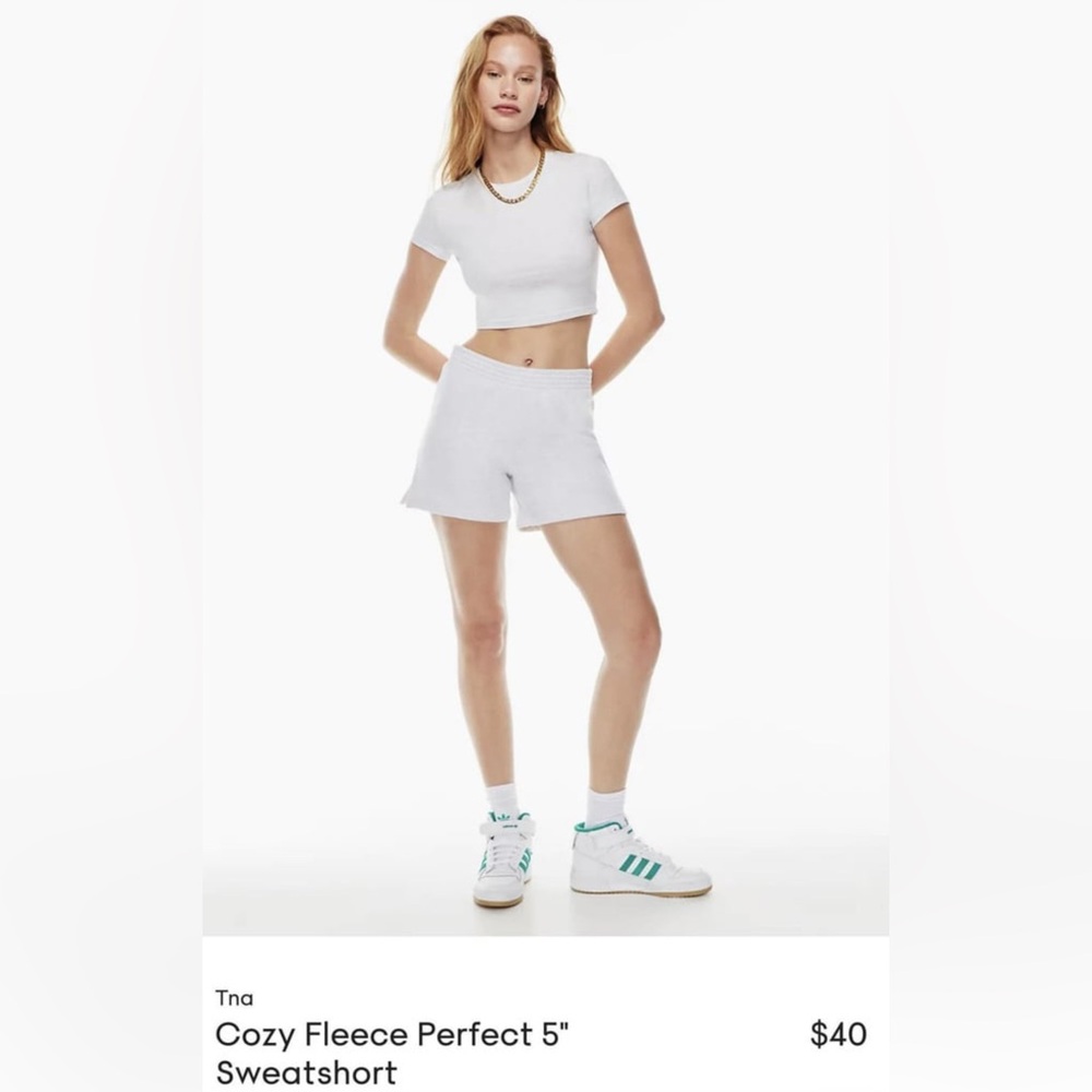 TNA Aritzia White Cozy Fleece Perfect 5” Sweat Shorts NWT XS
